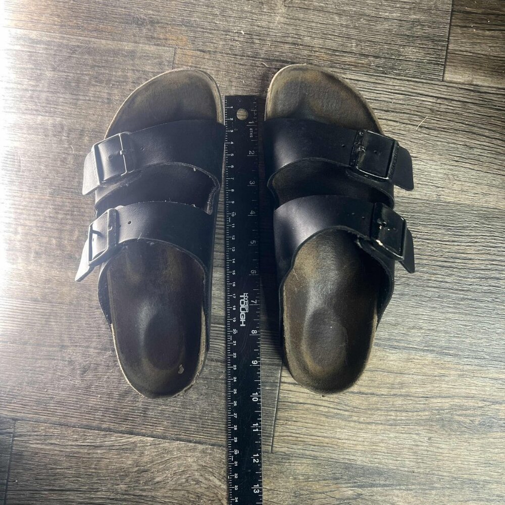 Birkenstock Arizona Sandals Size 8-9 Womens Black Adjustable Buckle - Picture 2 of 4